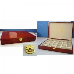 дървена кутия за чай