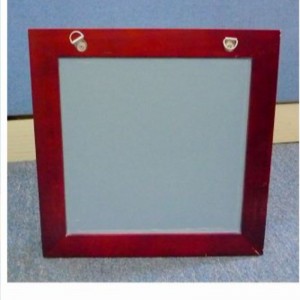 Калъф за витрина на стена