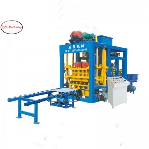 Приложение на автоматична машина без кирпичи (QT4-15S блок машина) \\ t