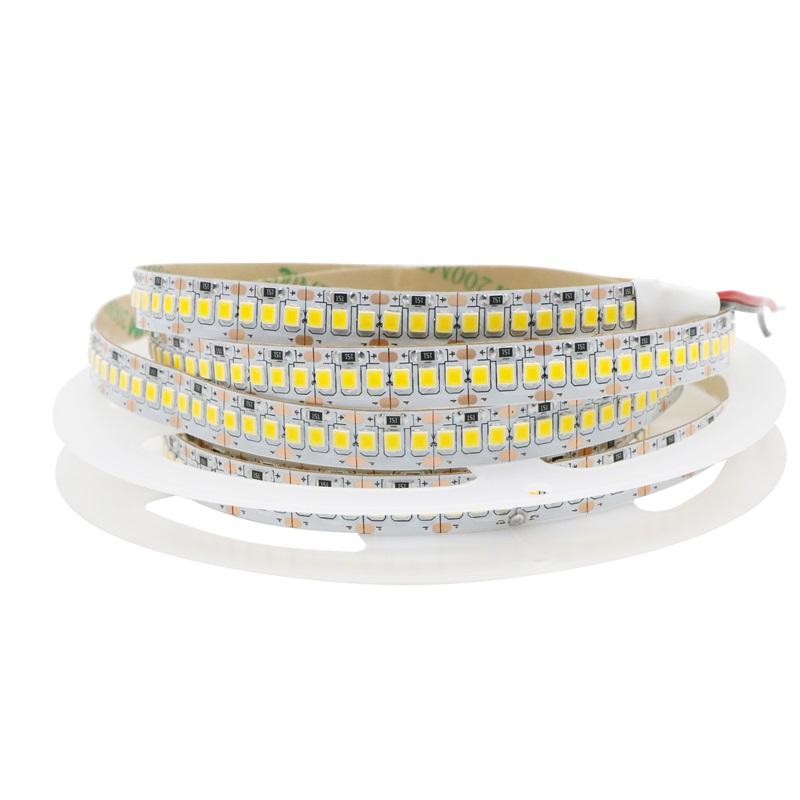 Висококачествен 240LED на метър Smd 2835 Висока светлина с висока яркост 12v LED гъвкави светлини