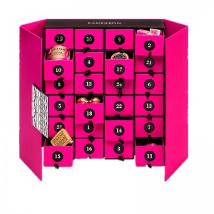 специална квадратна кутия, комбинирана с много чекмедже