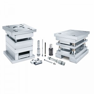 Пластмасови плесени с голям обем