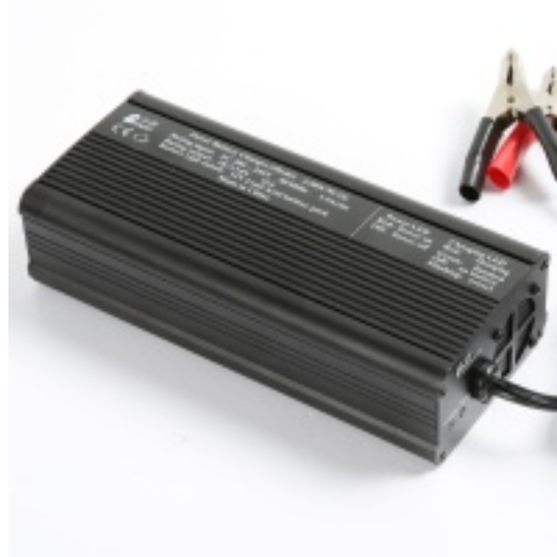 Зарядно устройство LiPo за 12V ~ 48V литиево-йонна / полимерна батерия 16.8V 29.4V 42.0V 58.8V зарядно устройство