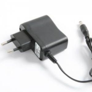 NIMH зарядно за батерии за 3.6V ~ 12V NIMH / NICD батерии