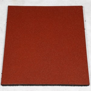 Противохлъзгаща цветна гумена настилка от каучук настилка за детски градини