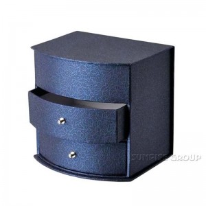 Голямо пространство за бижута, опаковъчна кутия