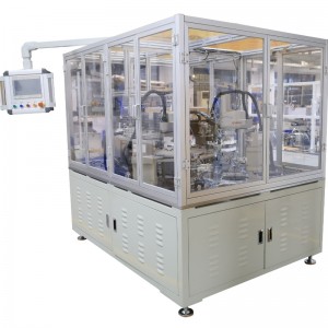 Машина за автоматично свързване на медицински женски конектор