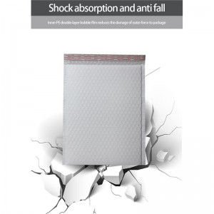 Търговия на едро с бели поли пликове с мехурчета / подплатени пликове