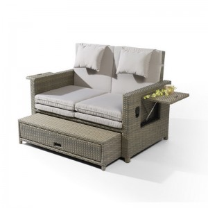 Градински сгъваеми лежащи пластмасови шезлонги от ратан