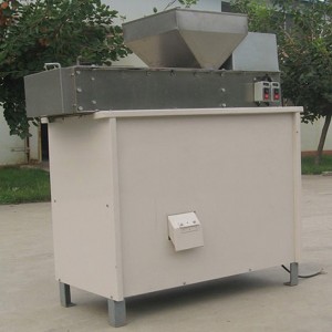 Машина за сух пилинг от фъстъци