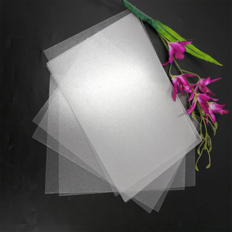 Гореща разпродажба 1.0 мм гъвкав водоустойчив прозрачен матиран полиестер PET пластмасов лист филм за сгъваема кутия