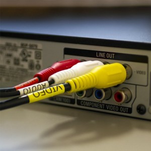 3-мъжки RCA до 3-мъжки RCA композитен видео аудио A / V AV кабел позлатен