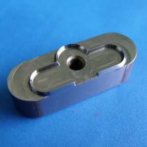 Доброкачествен нож за уплътнителни челюсти