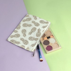 Висококачествена и екологична козметична чанта от ананасови влакна