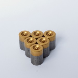 Крепежът умира