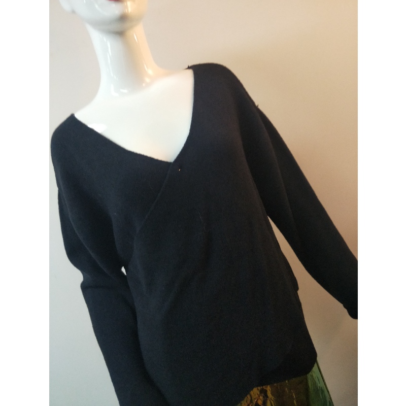 PURE COLLECTION ЧЕРЕН V-NECK SWEATER RLWS0072F