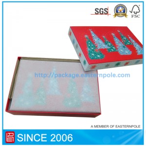 Коледни подаръчни кутии