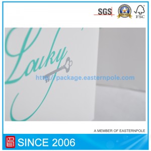 Рециклиран хартиен плик за дрехи