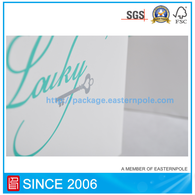 Рециклиран хартиен плик за дрехи