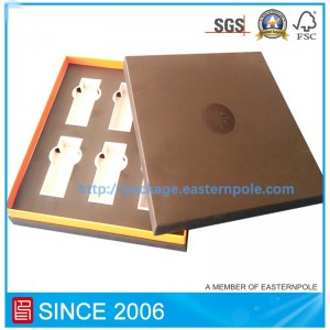 Ръчно изработена хартиена кутия с картонена вложка