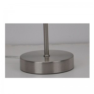 Модерна лампа за маса с нюанс на лазерно рязане