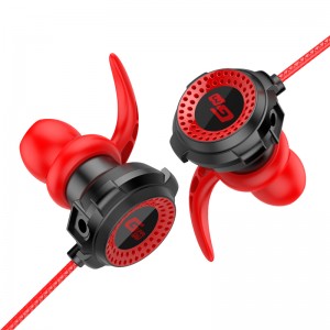 Електронни спортове с подвижен микрофон за мобилен телефон и компютър, използващ игрални слушалки