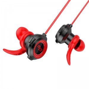 Електронни спортове с подвижен микрофон за мобилен телефон и компютър, използващ игрални слушалки