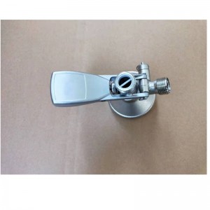 Тип F теглително-прикачно устройство с клапан за освобождаване на налягането