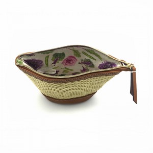 Изтъкана козметична чанта