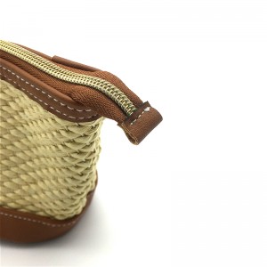 Изтъкана козметична чанта