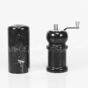 Комплект черна мраморна сол и пипер