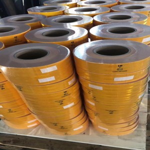 светлоотразителна лента за пътна безопасност