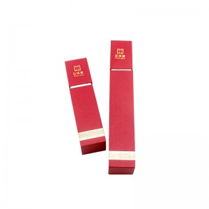 Квадратна подаръчна кутия със специални персонализирани редки сувенири