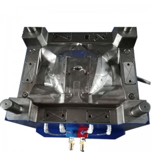 Калъп за подстригване на качулката