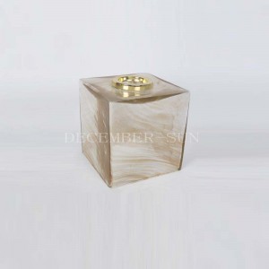 стъклени аксесоари за баня с метална помпа