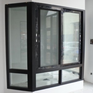 Прозорци Bay & Bow