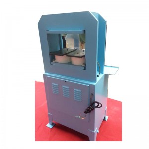 използва машина за пресформене на стелка за обувки за италианска обработка BANF P64