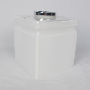 Бял комплект аксесоари за баня