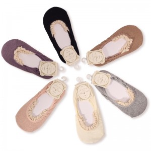 чорапи на момиче