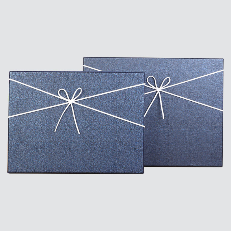 Обикновен стил кутия за дрехи Размер капачка Декоративна вратовръзка за връзки