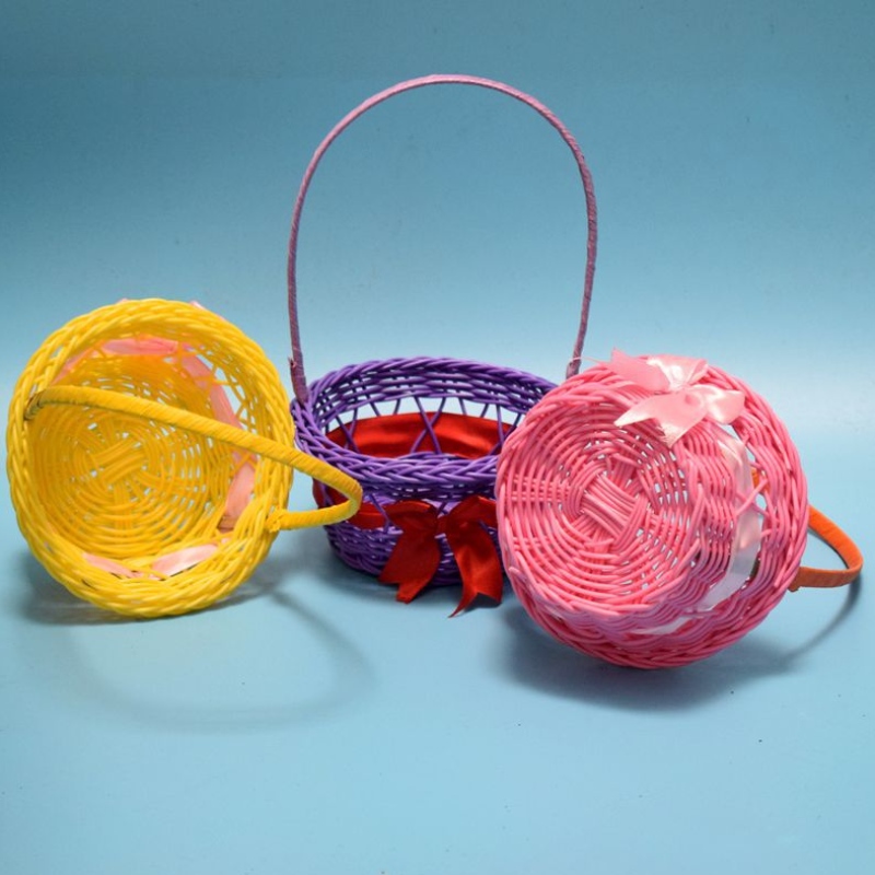 Декоративна кошница с дръжка