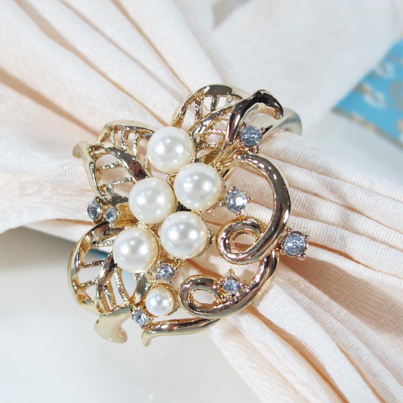 Горещ продава елегантен и изящен метален пръстен за салфетки