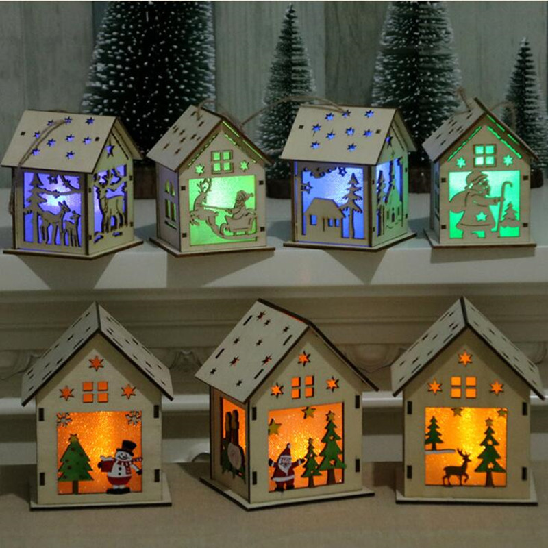 Дървена къща с led светлини за коледен занаят на едро