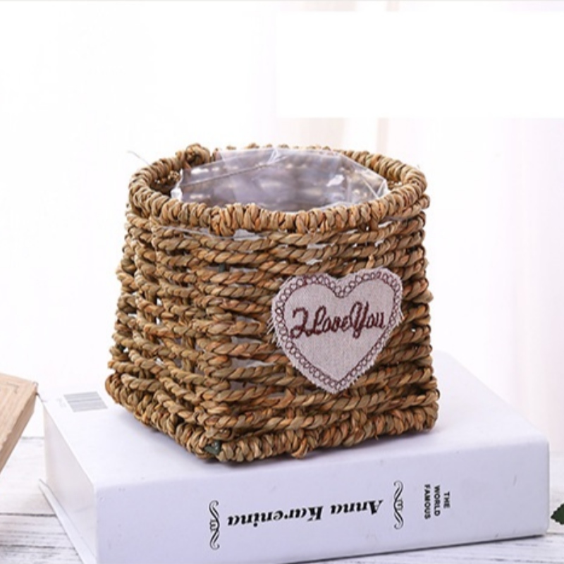 Кошница за декорация на дома