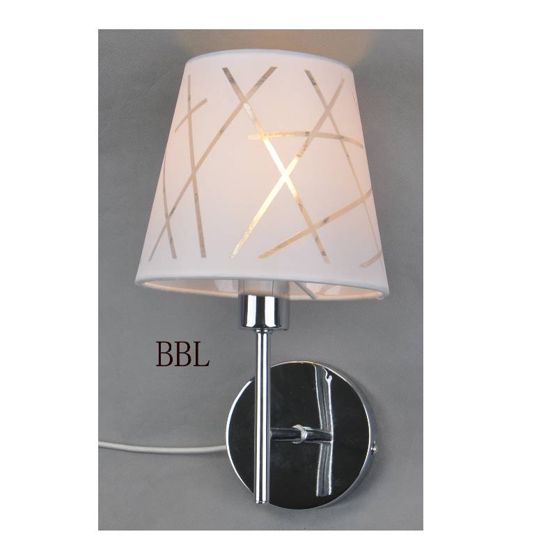 Лампа от стена с цвят на плат