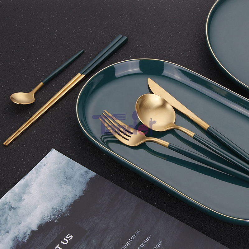 Зелена дръжка от неръждаема стомана Сватба Пълен ресторант Matte Gold Spoon Ножове и прибори