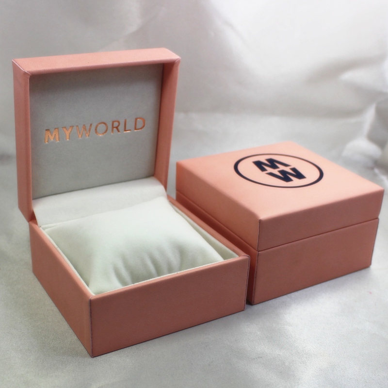 Елемент V-05 правоъгълна пластмасова листна хартиена кутия за часовник.Мм.100*100*60, тегла около 194g