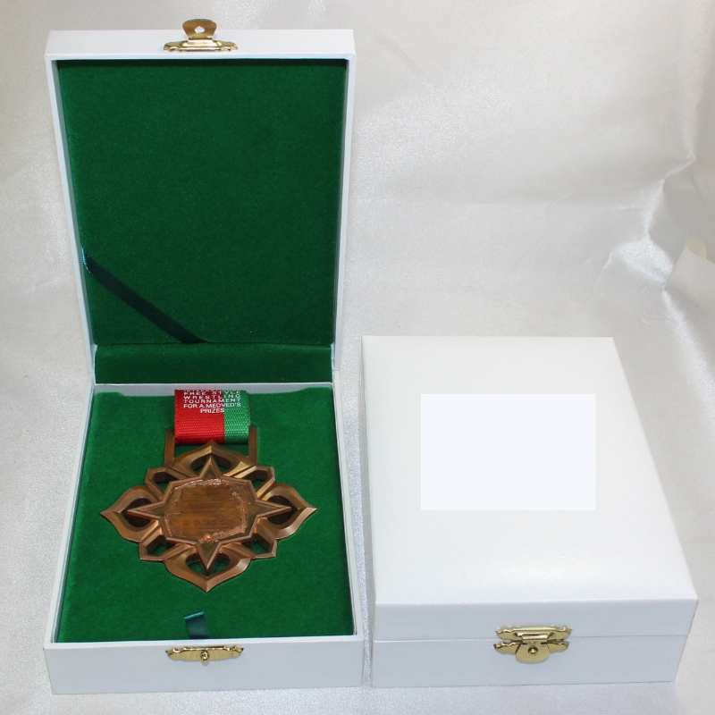 Елемент V-15L правоъгълник PU кожена кутия за 90*120 mm медал, значка с монети, и т.н. mm.110*157*40, тегла около 185g