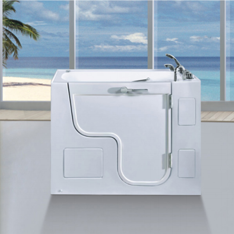 Вана с отворени врати