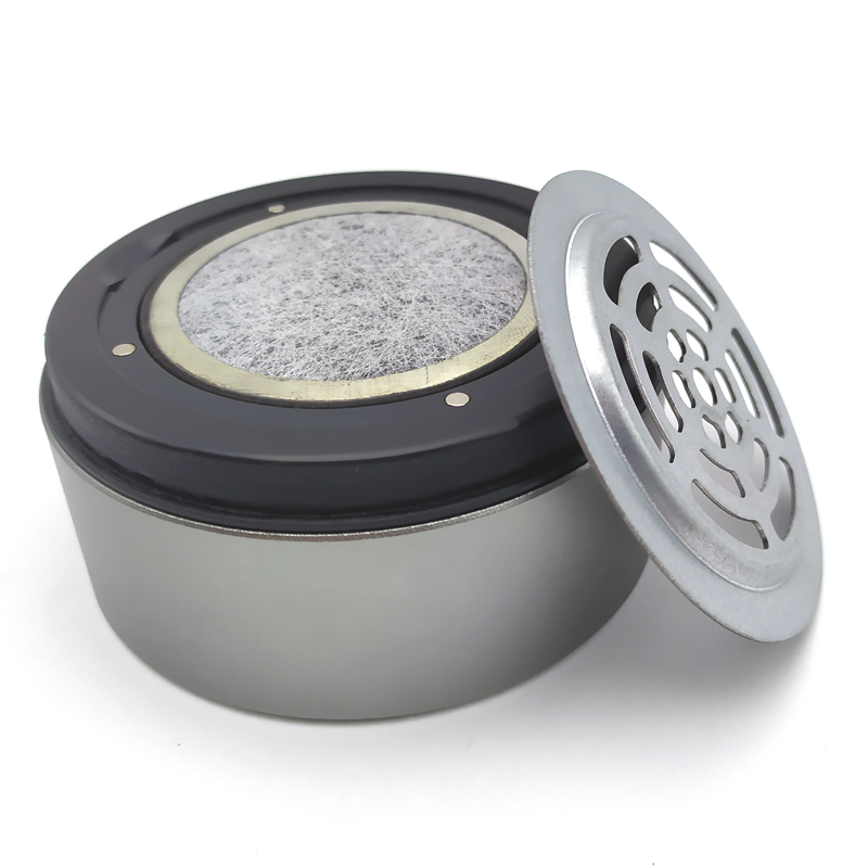 C Електронен интелигентен бездимен пречиствател за пепелник за въздух против втора употреба димен композитен филтър за пречиств...